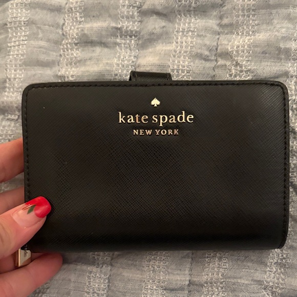 Kate Spade Classic Black Shoulder Bag w/ Wallet - Picture 6 of 13